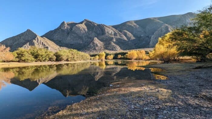 Turismo de aventura en montañas y cañones cerca de Matamoros, Coahuila